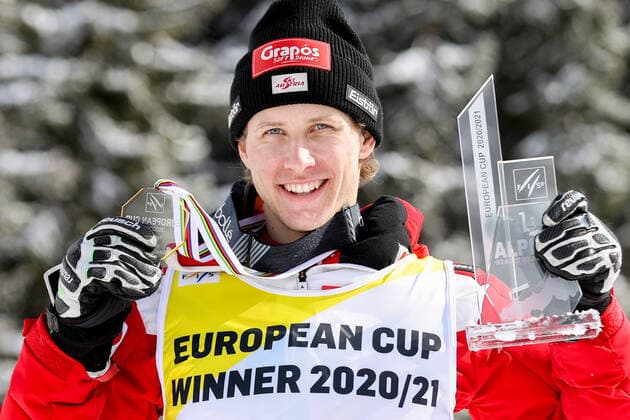 ALPINE SKIING - FIS EC Reiteralm SCHLADMING,AUSTRIA,18.MAR.21- ALPINE SKIING - FIS Europa Cup Final, award ceremony for the Giant Slalom Europa Cup, men. Image shows Dominik Raschner (AUT). Keywords: medal, trophy. GEPAxpictures xChristianxWalgram