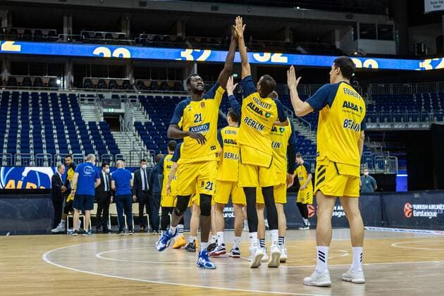 Basketball Berlin 18.03.2021 Saison 2020 2021 Euroleague Regular Season Alba Berlin - Olympiakos Piräus Christ Koumadje (Alba Berlin, No.21)