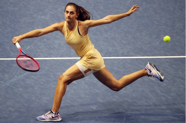 ST PETERSBURG, RUSSIA â€“ MARCH 19, 2021: Russiaâ€™s Anastasia Gasanova in a 2021 WTA, Tennis Damen Premier St Petersburg Ladies Trophy quarterfinal singles match against Russiaâ€™s Zvonareva at Sibur Arena. Alexander Demianchuk TASS  TS0F9E1E