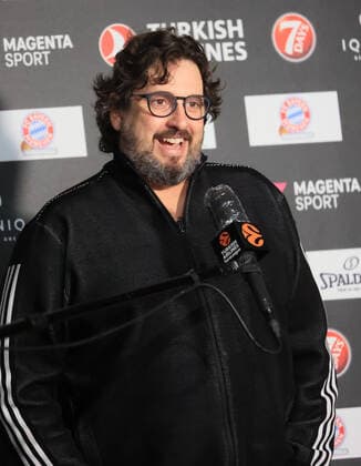 19.03.2021, EuroLeague, FC Bayern Basketball vs Anadolu Efes, Audi Dome Muenchen, im Bild: Trainer Andrea Trinchieri (FCB Basketball)