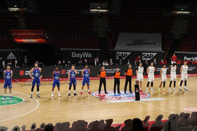 Starting Six beider Mannschaften GER, FC Bayern Basketball vs. Anadolu Efes Istanbul, Basketball, EuroLeague, 30. Spieltag, Saison 2020 2021, 19.03.2021, GER, FC Bayern Basketball vs. Anadolu Efes Istanbul, Basketball, EuroLeague, 30. Spieltag, Saison 2020 2021, 19.03.2021, Muenchen Copyright: xEIBNER MarcelxEngelbrechtx EP_EER