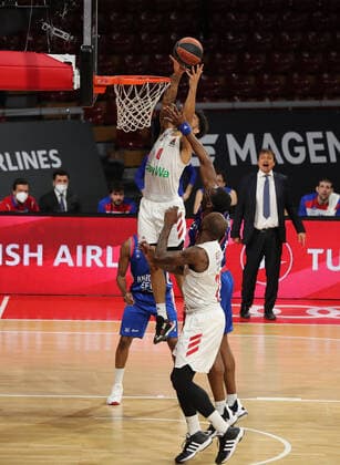 Nick Weiler-Babb (Muenchen) GER, FC Bayern Basketball vs. Anadolu Efes Istanbul, Basketball, EuroLeague, 30. Spieltag, Saison 2020 2021, 19.03.2021, GER, FC Bayern Basketball vs. Anadolu Efes Istanbul, Basketball, EuroLeague, 30. Spieltag, Saison 2020 2021, 19.03.2021, Muenchen Copyright: xEIBNER MarcelxEngelbrechtx EP_EER