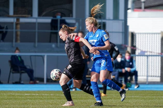v.li.: Ramona Maier (FCI, 18), Celina Degen (TSG II, 17), Zweikampf, Spielszene, Duell, duel, tackle, tackling, Dynamik, Action, Aktion, 20.03.2021, Sinsheim (Deutschland), Fussball, 2. Frauen-Bundesliga Süd, TSG 1899 Hoffenheim II (U20) - FC Ingolstadt, DFB DFL REGULATIONS PROHIBIT ANY USE OF PHOTOGRAPHS AS IMAGE SEQUENCES AND OR QUASI-VIDEO.