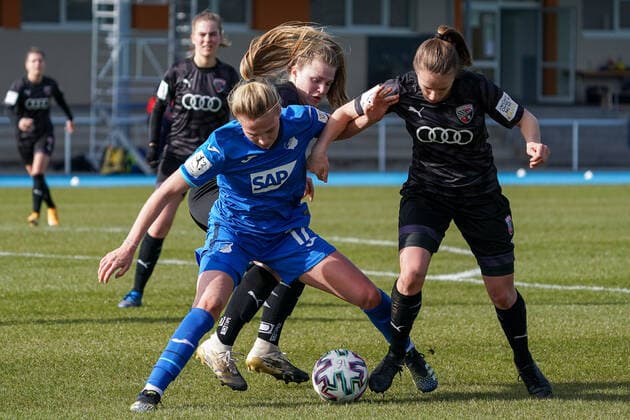 v.li.: Amelie Thöle (FCI, 24), Celina Degen (TSG II, 17), Stefanie Reischmann (FCI, 21), Zweikampf, Spielszene, Duell, duel, tackle, tackling, Dynamik, Action, Aktion, 20.03.2021, Sinsheim (Deutschland), Fussball, 2. Frauen-Bundesliga Süd, TSG 1899 Hoffenheim II (U20) - FC Ingolstadt, DFB DFL REGULATIONS PROHIBIT ANY USE OF PHOTOGRAPHS AS IMAGE SEQUENCES AND OR QUASI-VIDEO.