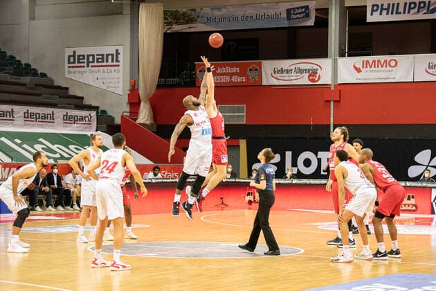 easyCredit Basketball Bundesliga; JobStairs Giessen 46ers - s.Oliver Wuerzburg, 20.03.21 Sporthalle Giessen-Ost Giessen, 20.03.21 Copyright: xBEAUTIFULxSPORTS Roeczeyx