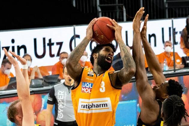 Trey Landers (Ratiopharm Ulm 03)5 GER, Ratiopharm Ulm vs. MHP Riesen Ludwigsburg, easycredit 1.Bundesliga Basketball, 24.Spieltag, Saison 2020 21, 20.03.2021 Ratiopharm Ulm vs. MHP Riesen Ludwigsburg, 1.Basketball Bundesliga Neu-Ulm Copyright: xEibner-Pressefoto RogerxBuerkex EP_EER