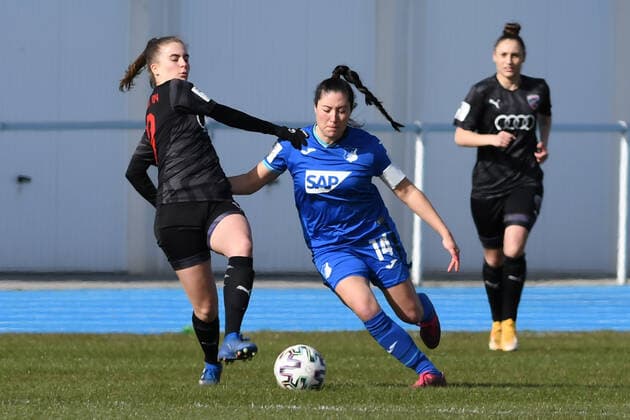 QLSinsheim, Deutschland 20. Maerz 2021: 2. FBL - 2020 2021 - TSG 1899 Hoffenheim U20 vs. FC Ingolstadt v. li. im Zweikampf Jana Scharly (FC Ingolstadt) und Mayalu Rausch (TSG 1899 Hoffenheim U20) Helmut Gmelin Stadion Baden Württemberg