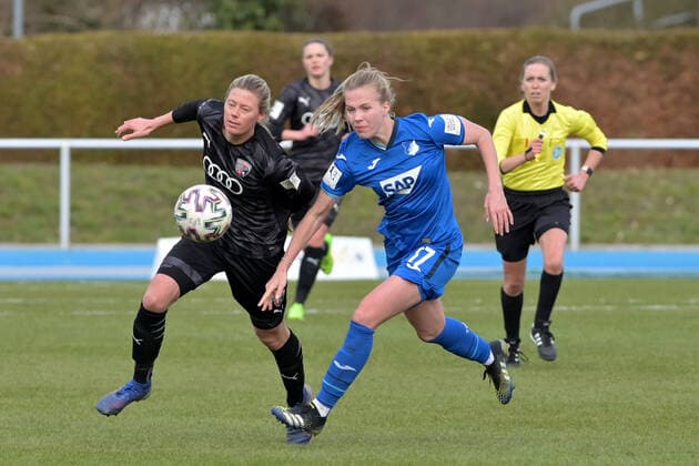Sinsheim, Deutschland 20. Maerz 2021: 2. FBL - 2020 2021 - TSG 1899 Hoffenheim U20 vs. FC Ingolstadt v. li. im Zweikampf Mona Budnick (FC Ingolstadt) und Selina Vobian (TSG 1899 Hoffenheim U20) Helmut Gmelin Stadion Baden Württemberg