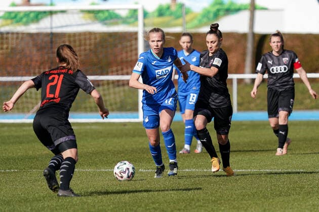 v.li.: Stefanie Reischmann (FCI, 21), Celina Degen (TSG II, 17), Ivana Slipcevic (FCI, 23), Aktion, Action, Spielszene, 20.03.2021, Sinsheim (Deutschland), Fussball, 2. Frauen-Bundesliga Süd, TSG 1899 Hoffenheim II (U20) - FC Ingolstadt, DFB DFL REGULATIONS PROHIBIT ANY USE OF PHOTOGRAPHS AS IMAGE SEQUENCES AND OR QUASI-VIDEO.