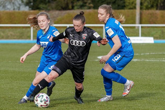 v.li.: Linette Hofmann (TSG II, 2), Vanessa Haim (FCI, 13), Lisa Drexler (TSG II, 13), Zweikampf, Spielszene, Duell, duel, tackle, tackling, Dynamik, Action, Aktion, 20.03.2021, Sinsheim (Deutschland), Fussball, 2. Frauen-Bundesliga Süd, TSG 1899 Hoffenheim II (U20) - FC Ingolstadt, DFB DFL REGULATIONS PROHIBIT ANY USE OF PHOTOGRAPHS AS IMAGE SEQUENCES AND OR QUASI-VIDEO.