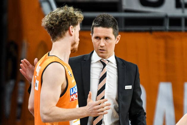 GER, BBL, ratiopharm ulm vs MHP RIESEN Ludwigsburg 20.03.2021, ratiopharm arena, Neu-Ulm, GER, BBL, ratiopharm ulm vs MHP RIESEN Ludwigsburg, im Bild Per Günther Guenther (Ulm, 6), Jaka Lakovic (Ulm)