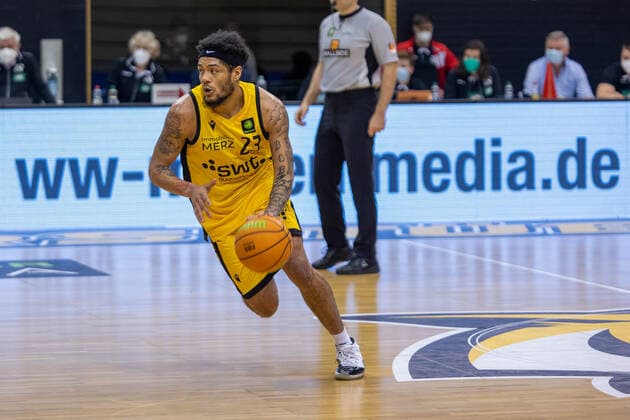 Troy Simons (Tigers Tübingen, 23)¨¨¨Tigers Tübingen vs. Wiha Panthers , 2. Basketball, Bundesliga, Pro A, Barmer 2 Basketball, Spieltag 7, Spielzeit 2020 2021, 20.03.2021, ¨¨ Tigers Tübingen - wiha Panthers, Basketball, 2. Bundesliga, Barmer 2 Basketball, Spieltag 7, Spielzeit 2020 2021, 20.01.2021 Rottenburg am Neckar Copyright: xNinaxSander xEibnerxPressefotoxIx EP_NSR
