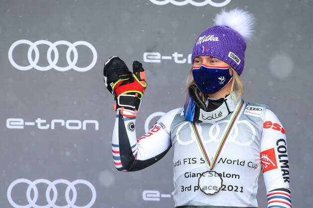 ALPINE SKIING - FIS WC Final Lenzerheide LENZERHEIDE,SWITZERLAND,21.MAR.21- ALPINE SKIING - FIS World Cup Final, giant slalom, ladies. Image shows the rejoicing of Tessa Worley (FRA). Keywords: medal. GEPAxpictures xMarioxBuehner