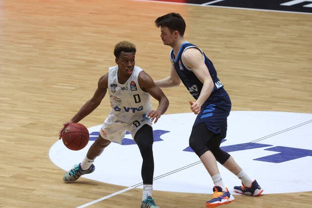 Basketball: Deutschland, 1. Bundesliga, Hamburg Towers - Alba Berlin, Hamburg, 23.03.2021 TJ Shorts (Towers, l.) Hamburg Germany