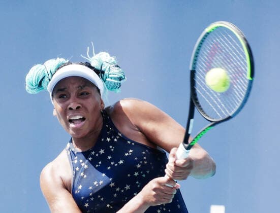 Sport Bilder des Tages Venus Williams from the USA returns serve to Zarina Diyas from Kazakhstan on the stadium court at the Miami Open in the Hard Rock Stadium in Miami Gardens, Florida, Tuesday, March 23, 2021. Diyas defeated Williams in a tie breaker 6-2, 7-6 (12-10).  MIA20210323125 GARYxIxROTHSTEIN