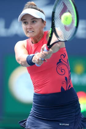 March 23, 2021, Miami Gardens, Florida, United States Of America: MIAMI GARDENS, FL - MARCH 23: Lauren Davis seen playing on day 2 of the Miami Open on March 23, 2021 at Hard Rock Stadium in Miami Gardens, Florida...People: Lauren Davis Miami Gardens United States Of America - ZUMAs214 20210323_zda_s214_138 Copyright: xSMGx