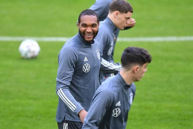Fußball Training Nationalmannschaft am 23.03.2021 in der Merkur Spiel-Arena in Düsseldorf Jonathan Tah ( Deutschland ) DFB regulations prohibit any use of photographs as image sequences and or quasi-video.