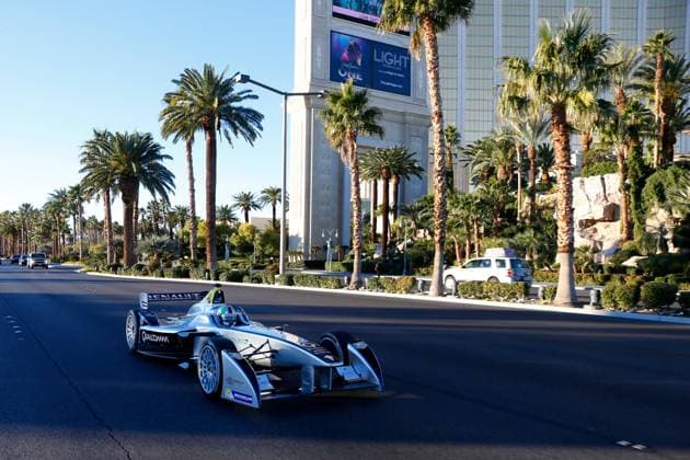 Mandatory Credit: Photo by Lesley Ann Miller Motorsport Images Shutterstock (11829272b) 5-6 January, 2014, Las Vegas, Nevada USA Former F1 driver Lucas di Grassi drives the new Spark-Renault SRT_01E Formula E car down the Las Vegas strip 2014, Lesley Ann Miller LAT Photo USA Formula E, Spark-Renault SRT 01E Launch - 05 Jan 2014 Formula E, Spark-Renault SRT 01E Launch - 05 Jan 2014  Copyright: xLesleyxAnnxMiller MotorsportxImages Shutterstockx 11829272b