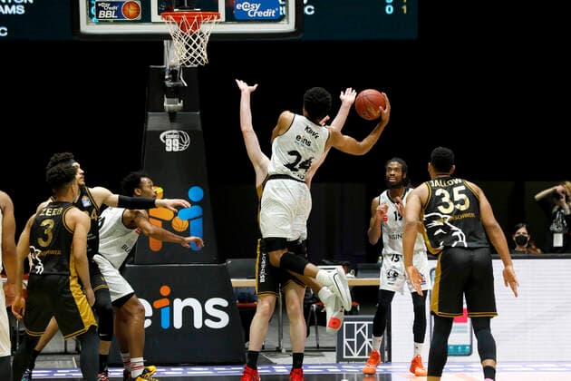 24.03.2021, easyCredit Basketball Bundesliga, BBL, Saison 2020 2021, Herren, Chemnitz Niners - Basketball Löwen Braunschweig George King, Niners Chemnitz Chemnitz Messe Chemnitz Sachsen Germany