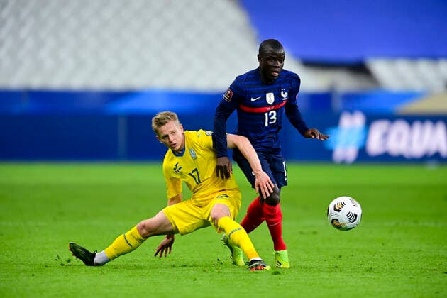 Ngolo Kante (France) vs Oleksandr Zinchenko (Ukraine) FOOTBALL : France vs Ukraine - Eliminatoires coupe du Monde 2022 - 24 03 2021 JBAutissier Panoramic 