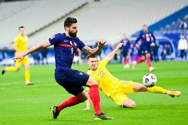GIROUD OLIVIER (France) vs Mykola Matviyenko (Ukraine) FOOTBALL : France vs Ukraine - Eliminatoires coupe du Monde 2022 - 24 03 2021 JBAutissier Panoramic 