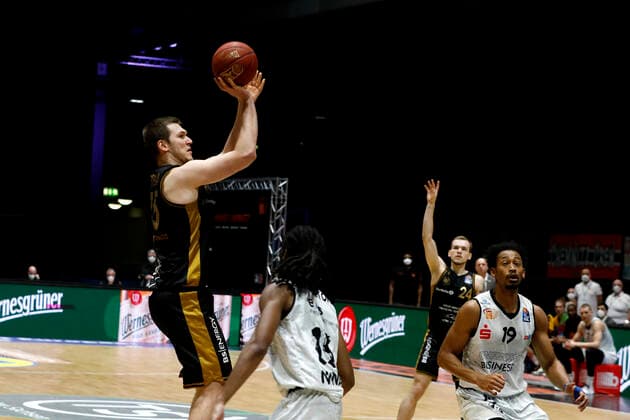 24.03.2021, easyCredit Basketball Bundesliga, BBL, Saison 2020 2021, Herren, Chemnitz Niners - Basketball Löwen Braunschweig Martin Peterka, Basketball Löwen Braunschweig Chemnitz Messe Chemnitz Sachsen Germany