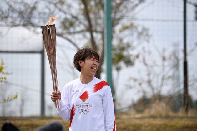 Bilder des Jahres 2021, Sport 03 März Sport Themen der Woche KW12 Azusa Iwashimizu participates in the Tokyo 2020 Olympic Torch Relay at Fukushima National Training Center J-Village on March 25, 2021, in Fukushima Prefecture, Japan. The Torch Relay will last 121 days and visit all of Japan s 47 prefectures. Noxthirdxpartyxsales  (156731735)