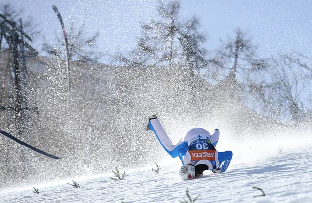 Bilder des Jahres 2021, Sport 03 März Sport Themen der Woche KW12 SKI FLYING - FIS WC Planica PLANICA,SLOVENIA,25.MAR.21 - NORDIC SKIING, Ski jumping, Skispringen, Ski, nordisch SKI FLYING - FIS World Cup. Image shows Daniel Andre Tande (NOR). Keywords: crash. GEPAxpictures xMaticxKlansek