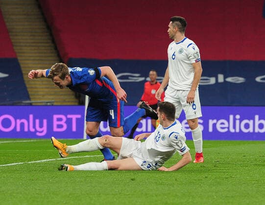 Football - 2022 FIFA World Cup, WM, Weltmeisterschaft, Fussball - European Qualifying - Group I - England vs San Marino - Wembley Stadium James Ward Prowse of England scores goal no 1 