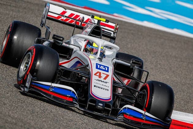 47 SCHUMACHER Mick (ger), Haas F1 Team VF-21 Ferrari, action during Formula 1 Gulf Air Bahrain Grand Prix 2021 from March 26 to 28, 2021 on the Bahrain International Circuit, in Sakhir, Bahrain - Photo FrŽdŽric Le Floc?h DPPI FORMULE 1 : Grand prix du Bahrein - Sakhir - 26 03 2021 DPPI Panoramic 