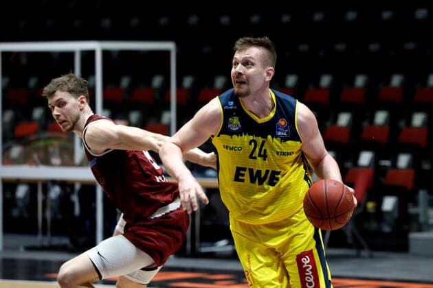 26.03.2021, easyCredit Basketball Bundesliga, BBL, Saison 2020 2021, Herren, Chemnitz Niners - EWE Basket Oldenburg Rasid Mahalbasic, EWE Baskets Oldenburg Chemnitz Messe Chemnitz Sachsen Germany