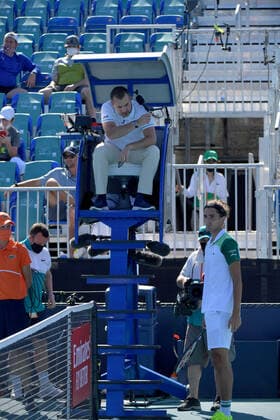 March 26, 2021, Miami Gardens, Florida, United States Of America: MIAMI GARDENS, FLORIDA - MARCH 26: Felix Auger-Aliassime of Canada defeats Pierre-Hugues Herbert of France on Day 5 of the 2021 Miami Open on March 26, 2021 in Miami Gardens, Florida...People: Pierre-Hugues Herbert Miami Gardens United States Of America - ZUMAs214 20210326_zda_s214_209 Copyright: xSMGx