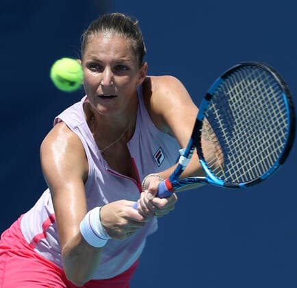 March 26, 2021, Miami Gardens, Florida, United States Of America: MIAMI GARDENS, FLORIDA - MARCH 26: Karolina Pliskova on Day 5 of the 2021 Miami Open on March 26, 2021 in Miami Gardens, Florida...People: Karolina Pliskova Miami Gardens United States Of America - ZUMAs214 20210326_zda_s214_265 Copyright: xSMGx