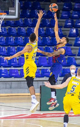 Euroliga F.C.Barcelona - Alba Berlin Temporada Regular 2020-21 Ronda 31 FC Barcelona, Barca ALBA BERLÃN 26 DE MARZO DE 2021, HORA LOCAL: 21:00 PALAU BLAUGRANA Ãrbitros: LATISEVS, OLEGS; BISSANG, JOSE; KARDUM, LUKA Copyright: xBEAUTIFULxSPORTS Cuadradox
