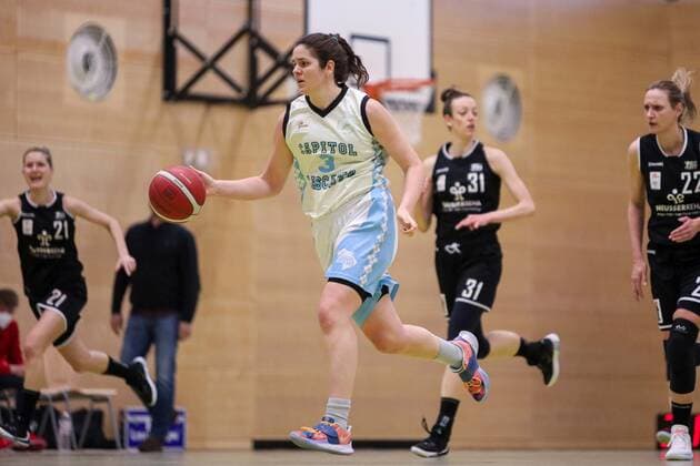 Capitol Bascats Duesseldorf gegen TG Neuss Tigers, 27.03.2021 Elle Hendershot ( 3, Capitol Bascats Duesseldorf); Capitol Bascats Duesseldorf gegen TG Neuss Tigers am 27.03.2021, Duesseldorf. Copyright: xBEAUTIFULxSPORTS KennyxBeelex