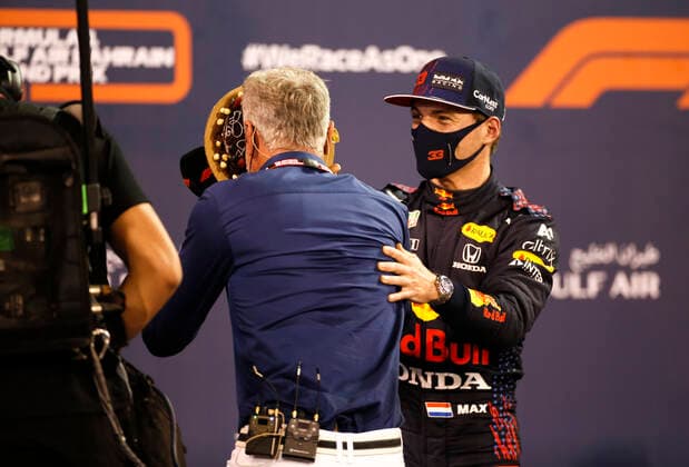 Sport Bilder des Tages David Coulthard (GBR), 33 Max Verstappen (NED, Red Bull Racing), F1 Grand Prix of Bahrain at Bahrain International Circuit on March 27, 2021 in Sakhir, Bahrain. (Photo by HOCH ZWEI) Sakhir Bahrain