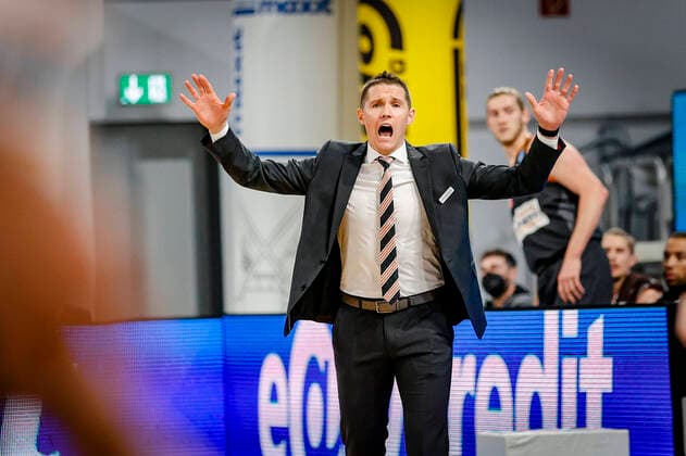 Headcoach Jaka Lakaovic (ratiopharm Ulm) Brose Bamberg - ratiopharm Ulm - easyCredit-BBL - Basketball Bundesliga - Basketball Saison 2020 21 - 25. Spieltag, 27.03.2021 Bamberg, Brose Arena Copyright: DanielxLöb