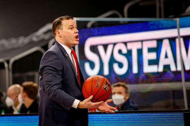 Headcoach Johan Roijakkers (Brose Bamberg) Brose Bamberg - ratiopharm Ulm - easyCredit-BBL - Basketball Bundesliga - Basketball Saison 2020 21 - 25. Spieltag, 27.03.2021 Bamberg, Brose Arena Copyright: DanielxLöb