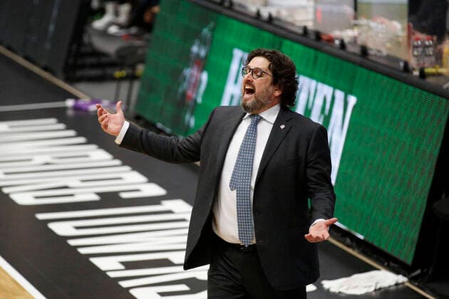 BBL easyCredit Basketball Bundesliga Saison 2020 2021 25. Spieltag am Samstag, 27. Maerz 2021 in der edel-optics.de Arena in Hamburg: Hamburg Towers - FC Bayern Muenchen Hamburg Towers - FC Bayern Muenchen