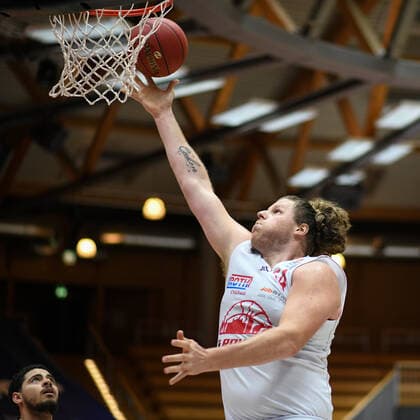John Bryant (Gießen 46ers) am Korb, GER, HAKRO Merlins Crailsheim vs. JobStairs Gießen 46ers, 27.03.2021, 25. Spieltag easycredit Basketball Bundesliga, Spielzeit 2020 2021. GER, HAKRO Merlins Crailsheim vs. JobStairs Gießen 46ers, 27.03.2021, 25. Spieltag easycredit Basketball Bundesliga, Spielzeit 2020 2021 Crailsheim Copyright: xEibnerxPressefoto MichaelxMemmlerx EP_MMR
