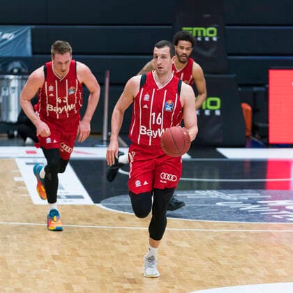 easyCredit Basketball Bundesliga, Hamburg, 27.03.2021 easyCredit Basketball Bundesliga, Hamburg Towers vs. FC Bayern Muenchen Basketball, Paul Zipser ( 16 FC Bayern Muenchen Basketball) Copyright: xBEAUTIFULxSPORTS Mohwinkelx