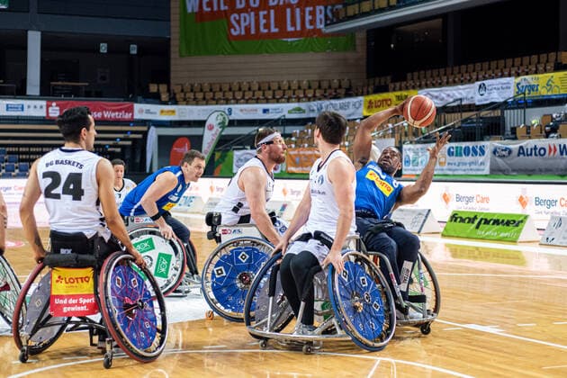 RBBL; RSV Lahn-Dill - BG Baskets Hamburg, 27.03.21 Brian Bell ( 8 RSV Lahn-Dill), Martin Steinhardt ( 3 BG Baskets Hamburg), Kai Moeller ( 13 BG Baskets Hamburg), Mojtaba Kamali ( 24 BG Baskets Hamburg), Dominik Mohsler ( 4 RSV Lahn-Dill) Rittal Arena, Wetzlar, 27.03.21 Copyright: xBEAUTIFULxSPORTS Roeczeyx