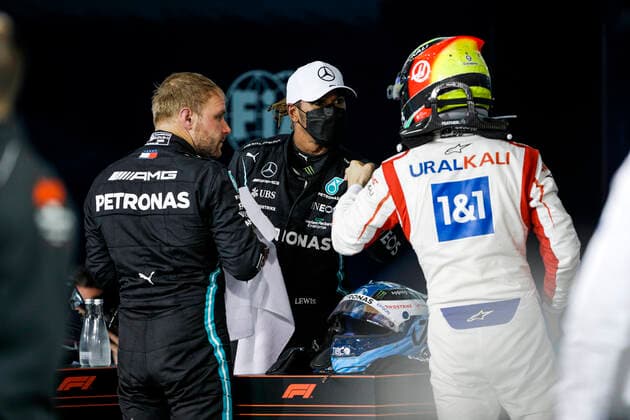 77 Valtteri Bottas (FIN, Mercedes-AMG Petronas F1 Team), 44 Lewis Hamilton (GBR, Mercedes-AMG Petronas F1 Team), 47 Mick Schumacher (GER, Haas F1 Team), F1 Grand Prix of Bahrain at Bahrain International Circuit on March 28, 2021 in Sakhir, Bahrain. (Photo by HOCH ZWEI) Sakhir Bahrain
