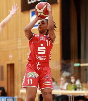 Wasserburg, Badria Halle,28.03.21, playoff Viertelfinale, 1. Spiel, Basketball, 1. Bundesliga Damen, TSV 1880 Wasserburg vs Giro Live Panthers Osnabrueck im Bild Allazia BLOCKTON (Osnabrueck US), Copyright: HMBxMediax xHeikoxBecker