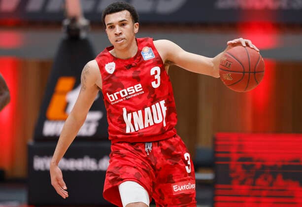 28.03.2021, Basketball, BBL 2020 2021, 25. Spieltag, s.Oliver Wuerzburg - Telekom Baskets Bonn, GER, Wuerzburg, s.Oliver Arena, Bild: v. li. Tyson Ward (s.Oliver Wuerzburg) Copyright: HMBxMedia xHeikoxBecker