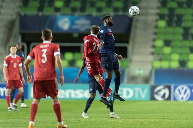 Russia v France, UEFA EURO, EM, Europameisterschaft,Fussball U-21 championship, Szombathely, Hungary Szombathely, Hungary. 28th, March 2021. Odsonne Edouard (22) of France and Danil Glebov (21) of Russia seen during the UEFA EURO U-21 match between Russia and France at Haladas Stadium in Szombathely. Szombathely Hungary  Copyright: xGonzalesxPhoto GastonxSzermanx