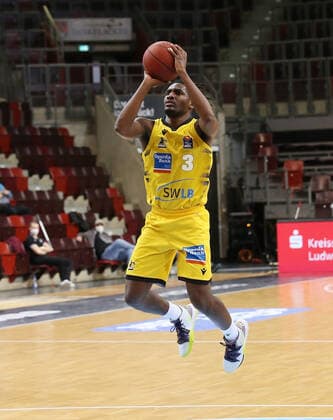 Jaleen Smith (Riesen) . MHP Riesen Ludwigsburg vs.Medi Bayreuth . Basketball-Bundesliga 2020-2021. Ludwigsburg , GER, 28.03.2021,