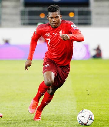 Foto Manuel Geisser 28.03.2021 Sankt Gallen : Kybunpark St.Gallen , Saison 2020 2021 Herren Fussball WM Qualifikation Schweiz - Litauen . Breel Embolo (Schweiz) *** Photo Manuel Geisser 28 03 2021 Sankt Gallen Kybunpark St Gallen , Season 2020 2021 Men Football World Cup Qualification Switzerland Lithuania Breel Embolo Switzerland 