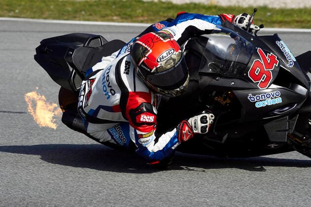 Bilder des Jahres 2021, Sport 04 April Sport Themen der Woche KW13 Sport Bilder des Tages 1st April 2021; Circuit de Barcelona Catalunya, Barcelona, Spain; FIM Superbike World Championship, WM, Weltmeisterschaft Testing; Jonas Folger of the Bonovo Mgm Team in action with the Worldsbk BMW M 1000 RR  ActionPlus12278416 PabloxGuillien