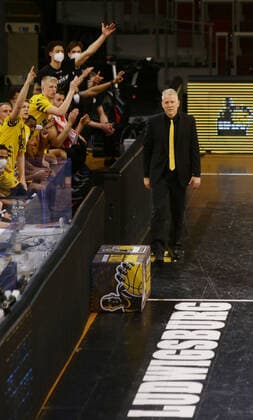 Ludwigsburg , Basketball easyCredit BBL Bundesliga , MHP RIESEN Ludwigsburg vs. SYNTAINICS MBC , John Patrick ( Trainer Riesen )